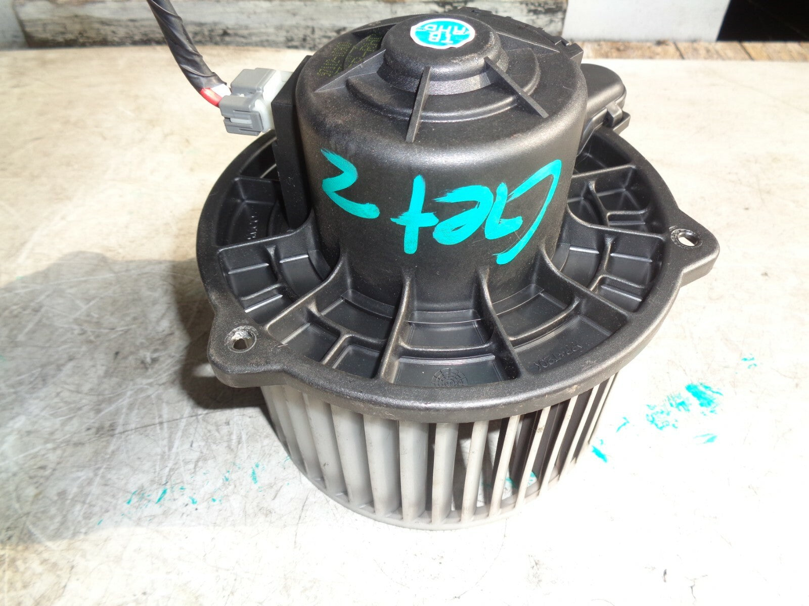 HYUNDAI GETZ MK1 2002-2009 1.1 PETROL HEATER BLOWER FAN MOTOR 971121C900