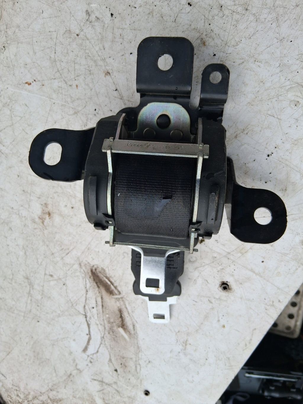 2013 NISSAN QASHQAI J10 REAR CENTER MIDDLE SEAT BELT 542426500A