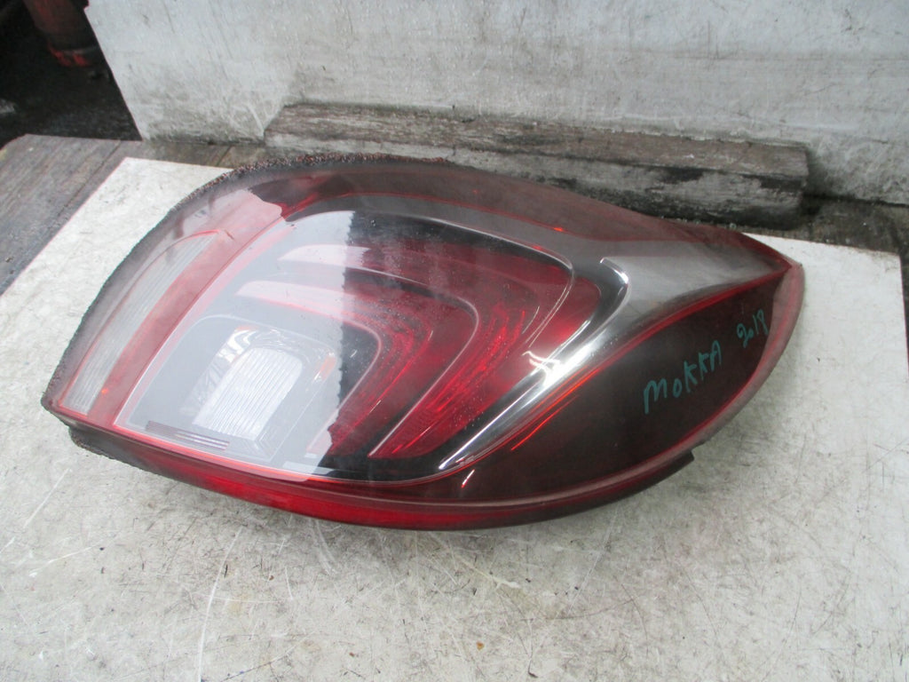 2018 VAUXHALL MOKKA X OSR DRIVER SIDE REAR TAIL LIGHT LAMP DAMAGED