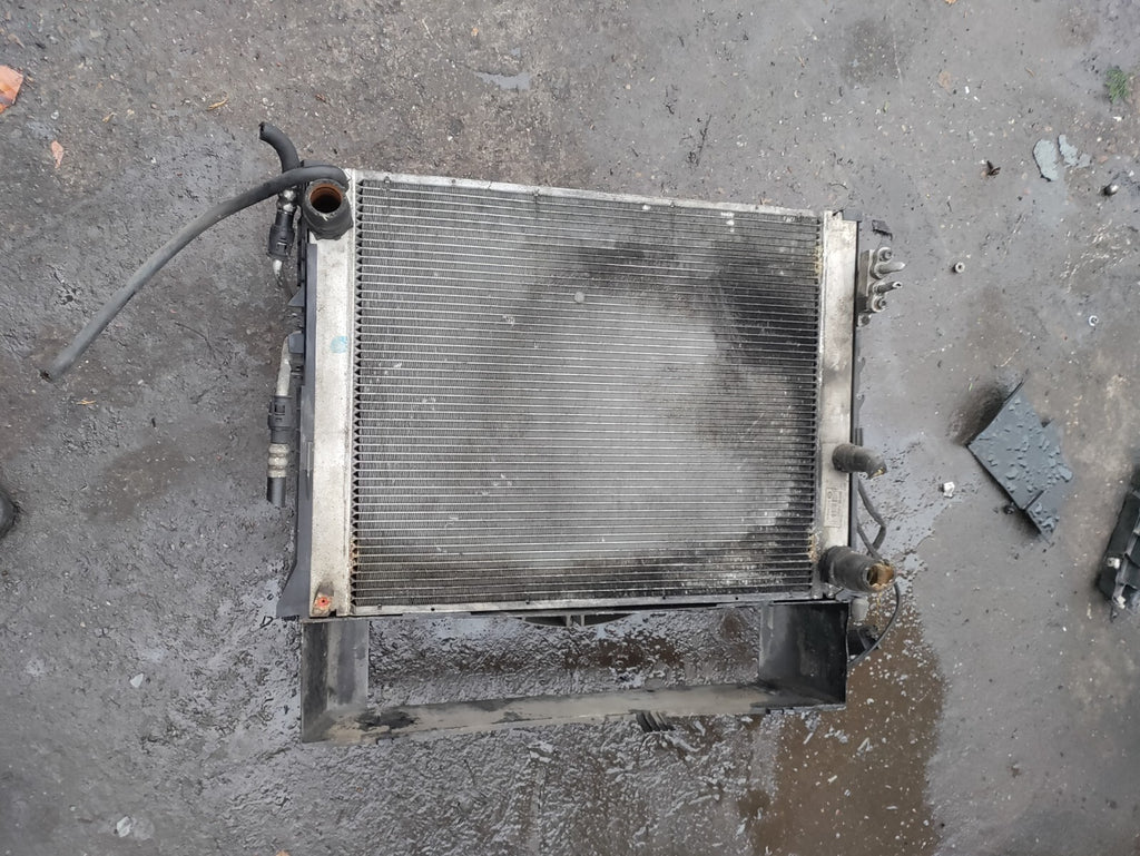 2003 RANGE ROVER L322 VOGUE 3.0 DIESEL RADIATOR RAD PACK PCC000840