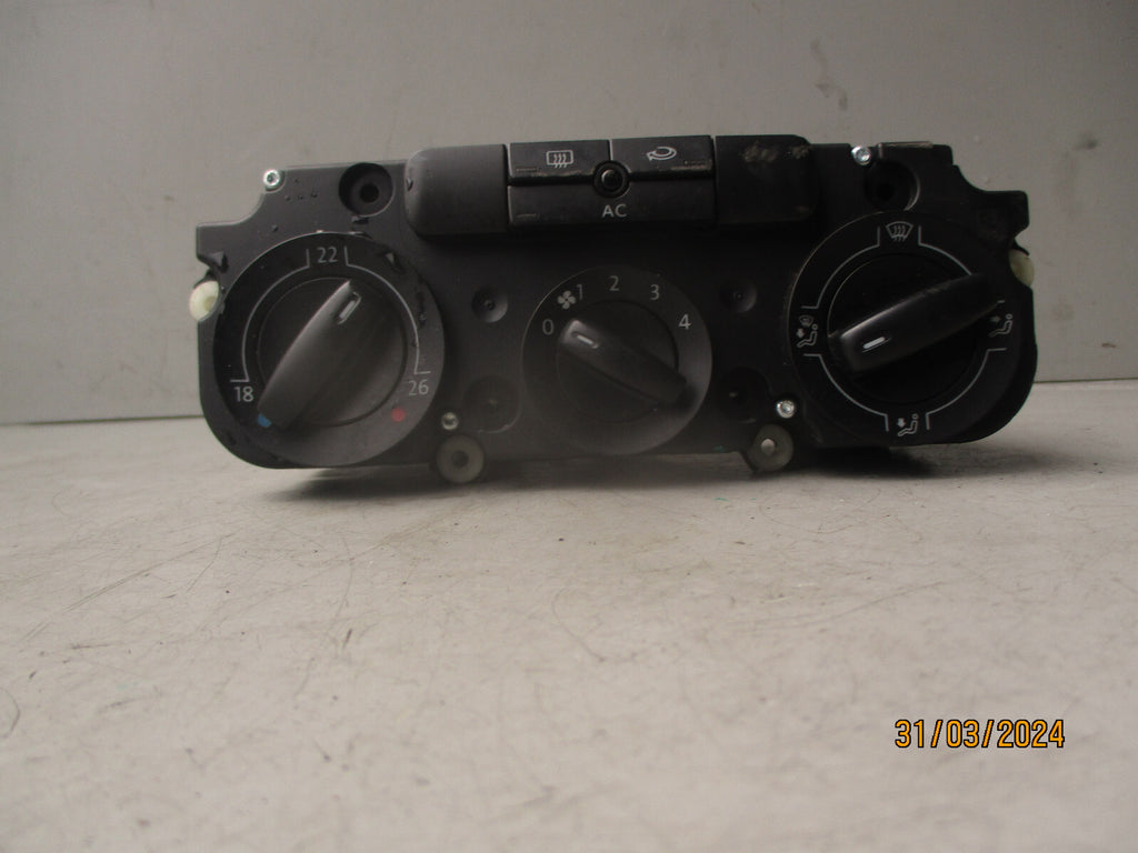 2008 VOLKSWAGEN PASSAT AIR CON & HEATER CLIMATE CONTROL PANEL K0275HB009352