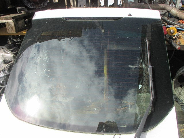 FORD MONDEO MK5 2016 HATCHBACK REAR BOOTLID TAILGATE FROZEN WHITE