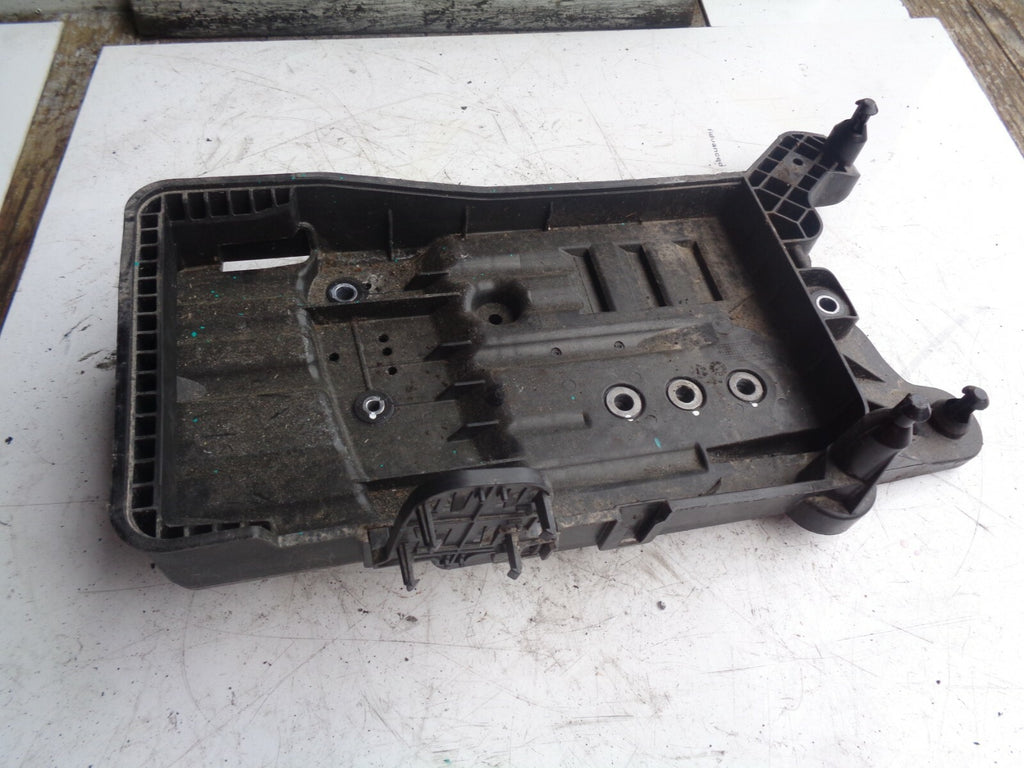 VW VOLKSWAGEN TIGUAN AD MK2 2019 2.0 DIESEL BATTERY TRAY 5qf915325b