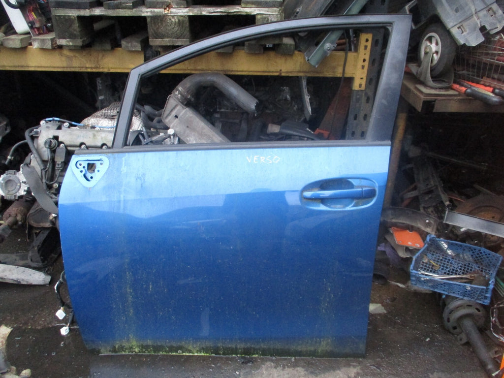 TOYOTA VERSO 2013 NSF PASSENGER SIDE FRONT BARE DOOR BLUE