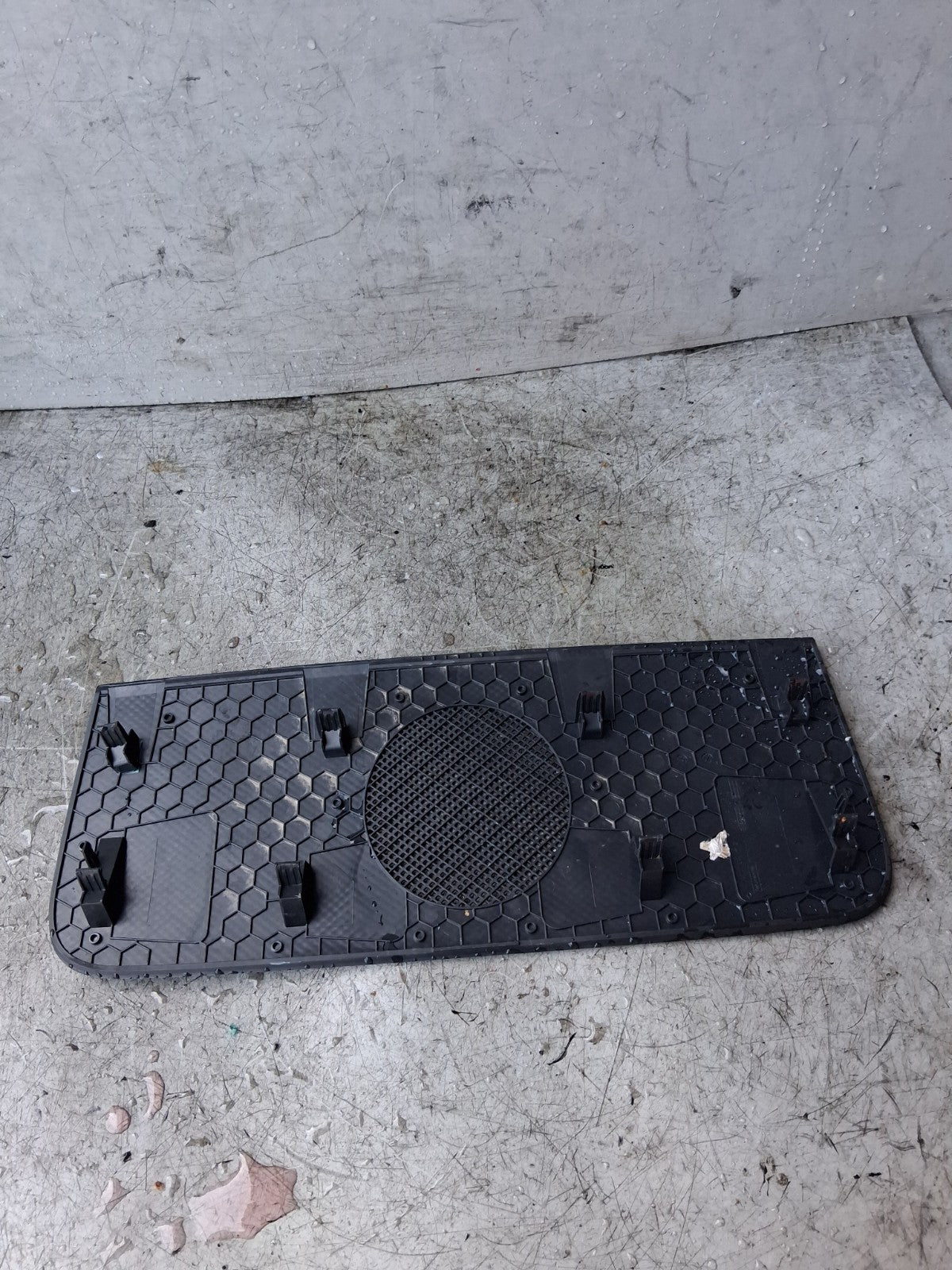 2024 MERCEDES SPRINTER DASHBOARD SPEAKER GRILL COVER UNIT A9108270200