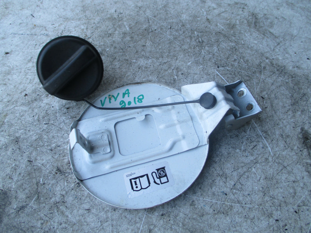 VAUXHALL VIVA 2018 FUEL FILLER FLAP WHITE