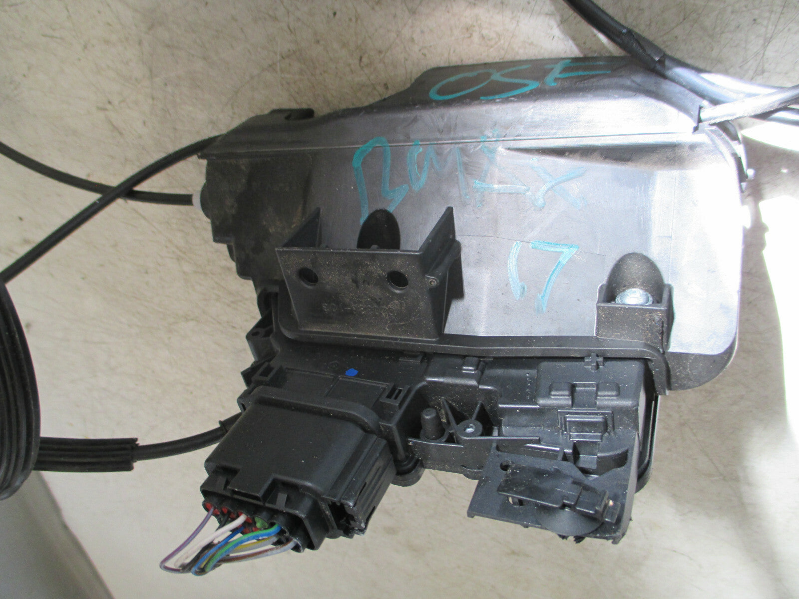 FORD B MAX 2017 OSF DRIVER SIDE FRONT DOOR LOCK MECHANISM AV11R219A64DH