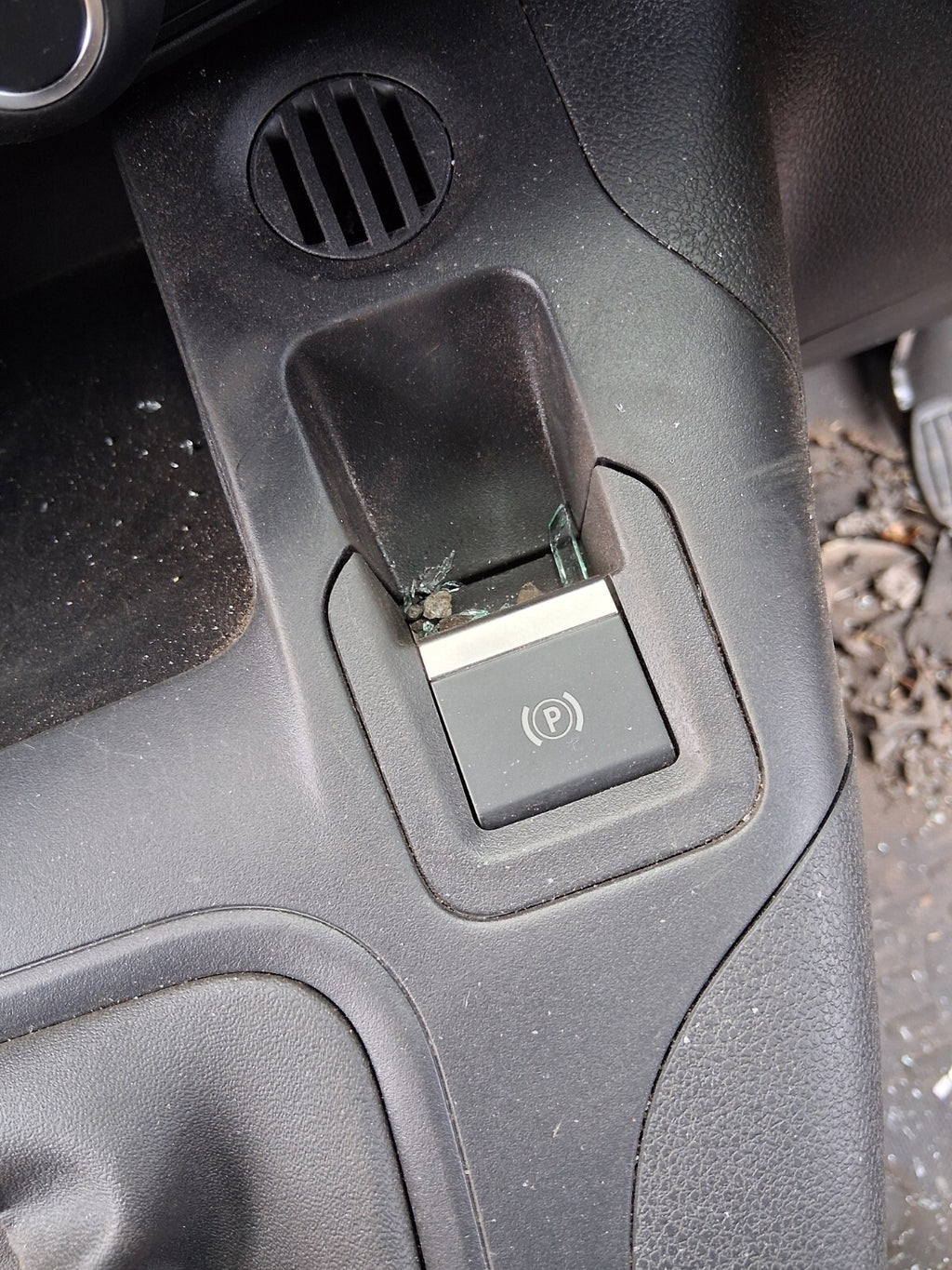 2024 TOYOTA PROACE CITY 1.5 DIESEL ELECTRIC HAND BRAKE