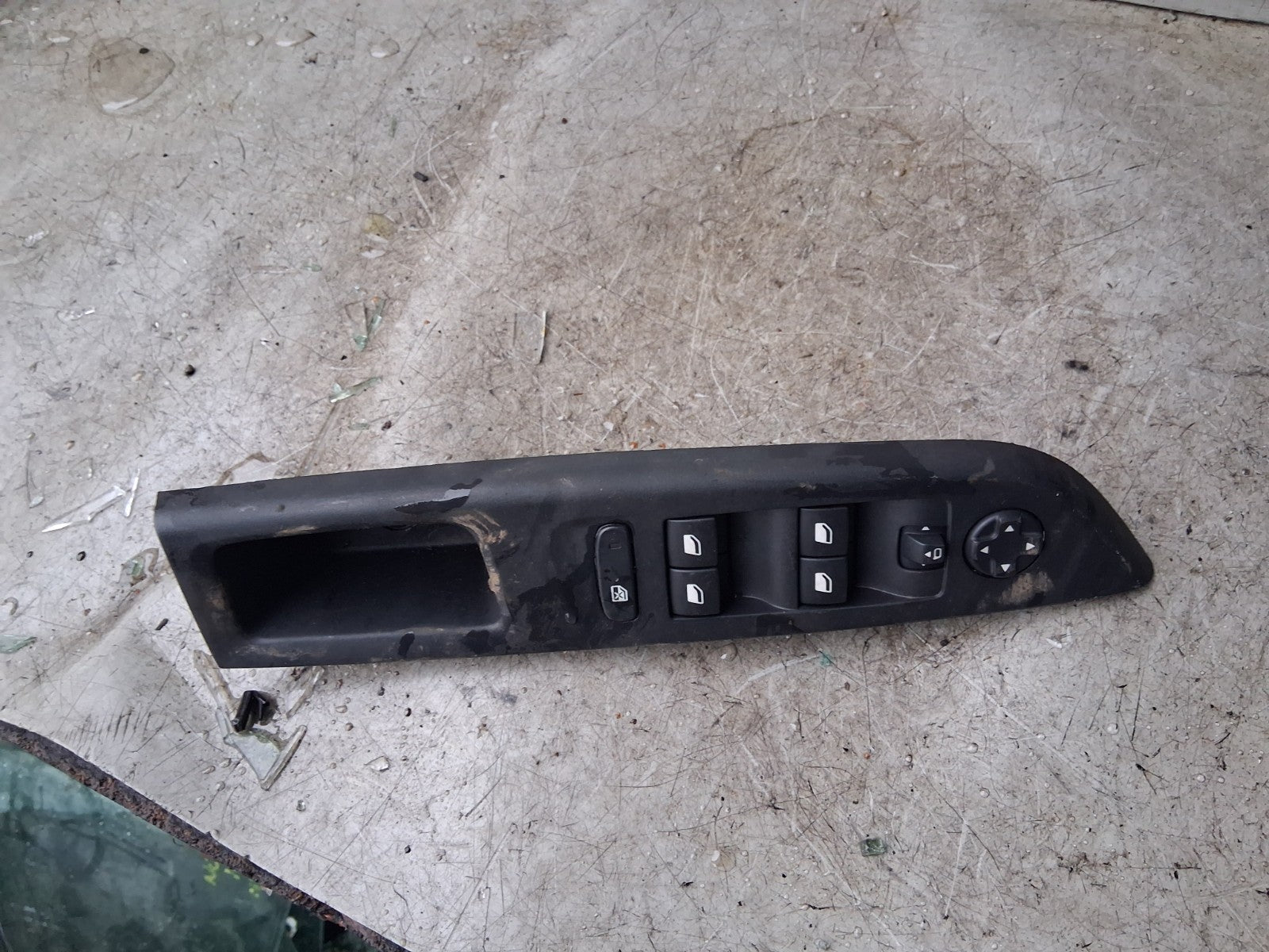 2023 VAUXHALL GRANDLAND OSF DRIVER SIDE FRONT WINDOW CONTROL SWITCH 98319739ZD