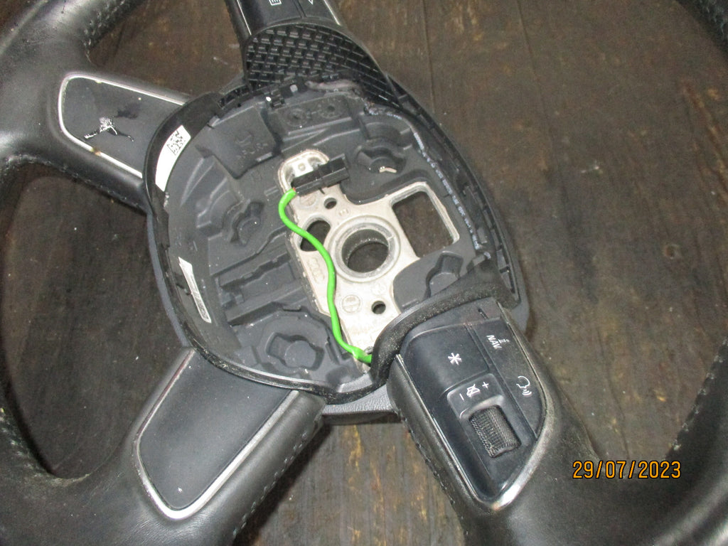 AUDI A3 2013 MULTIFUNCTION BLACK LEATHER STEERING WHEEL 8U0419091B