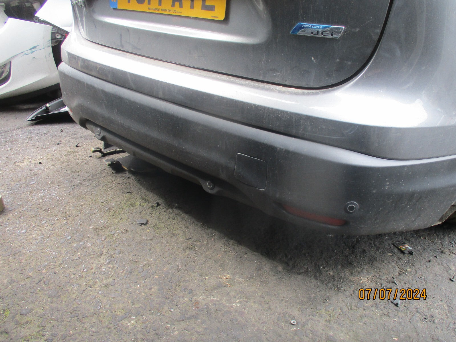 NISSAN QASHQAI J11 2014 REAR COMPLETE BUMPER PDC SENSOR GREY METALLIC KAD