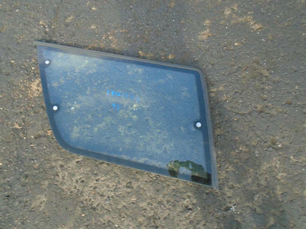 VAUXHALL FRONTERA MK1 1995 3 DOOR NSR PASSENGER REAR QUARTER WINDOW GLASS