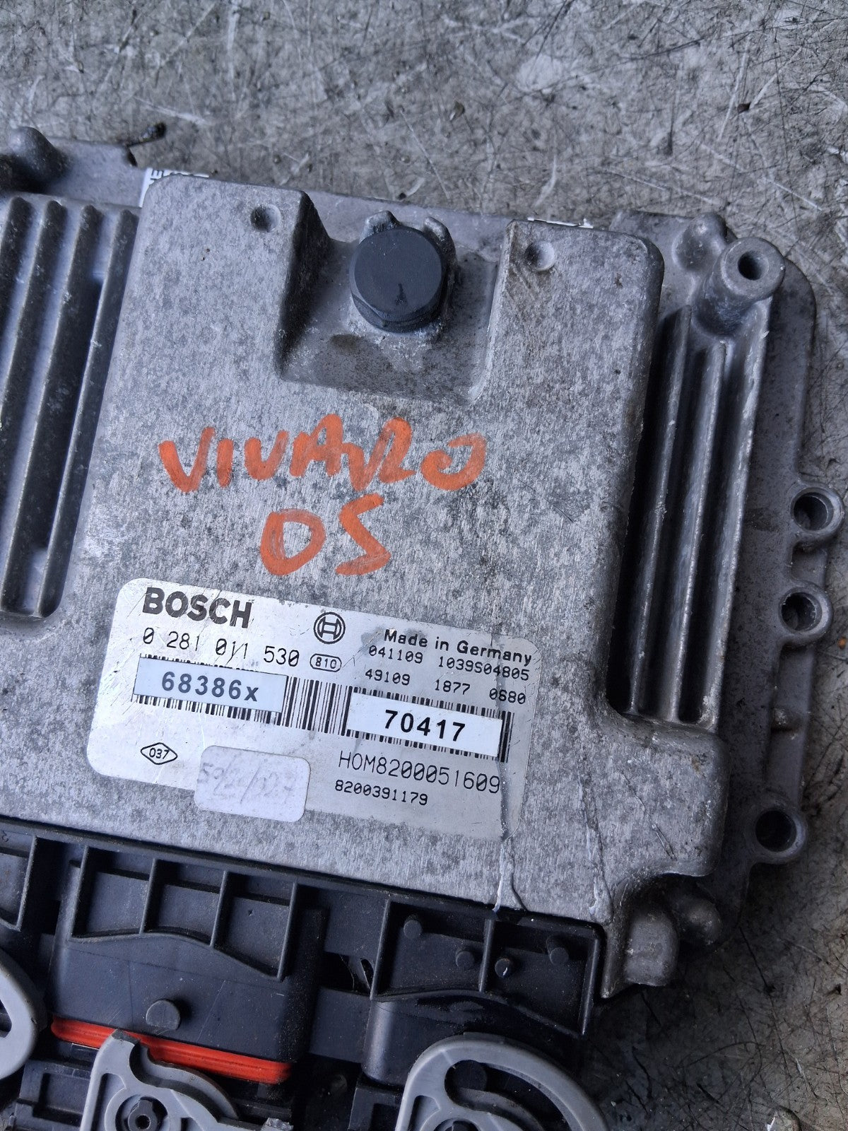 2005 VAUXHALL VIVARO ECU ENGINE CONTROL MODULE 8200391179