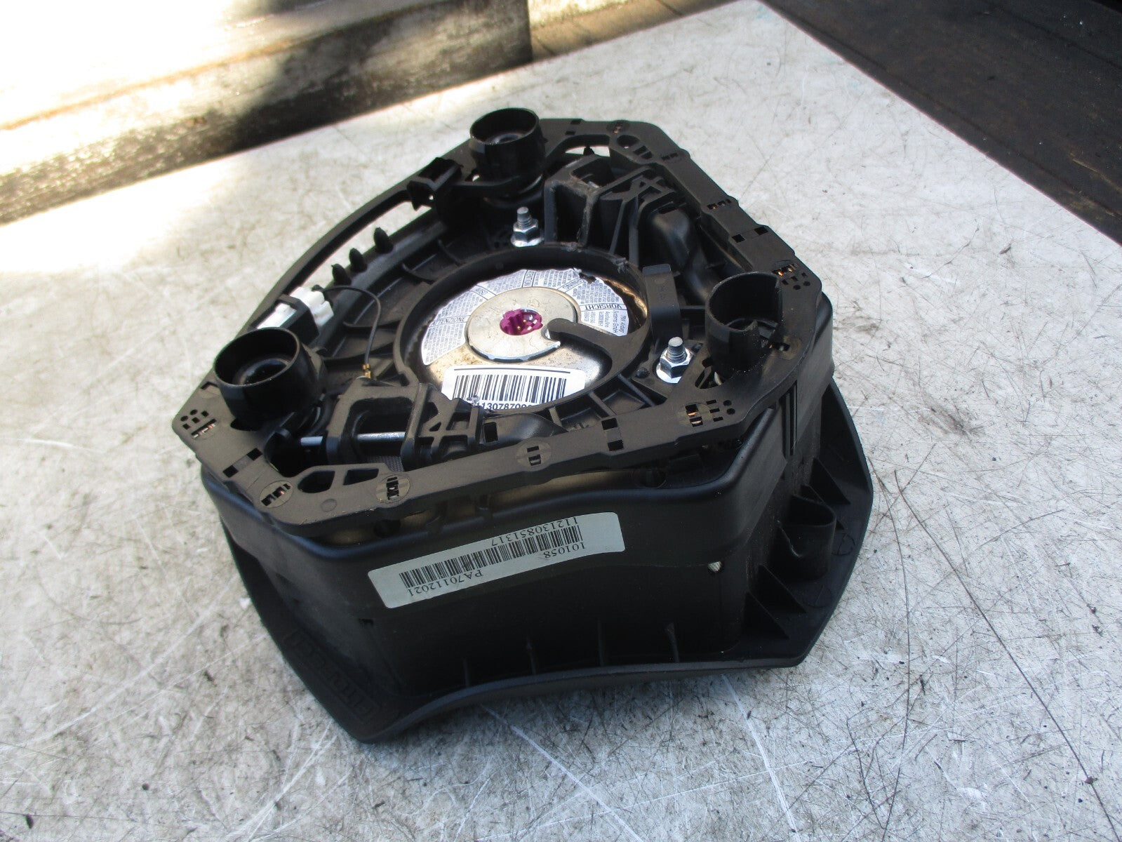 PEUGEOT BIPPER 2013 DRIVER SIDE STEERING WHEEL AIRBAG 07355265260