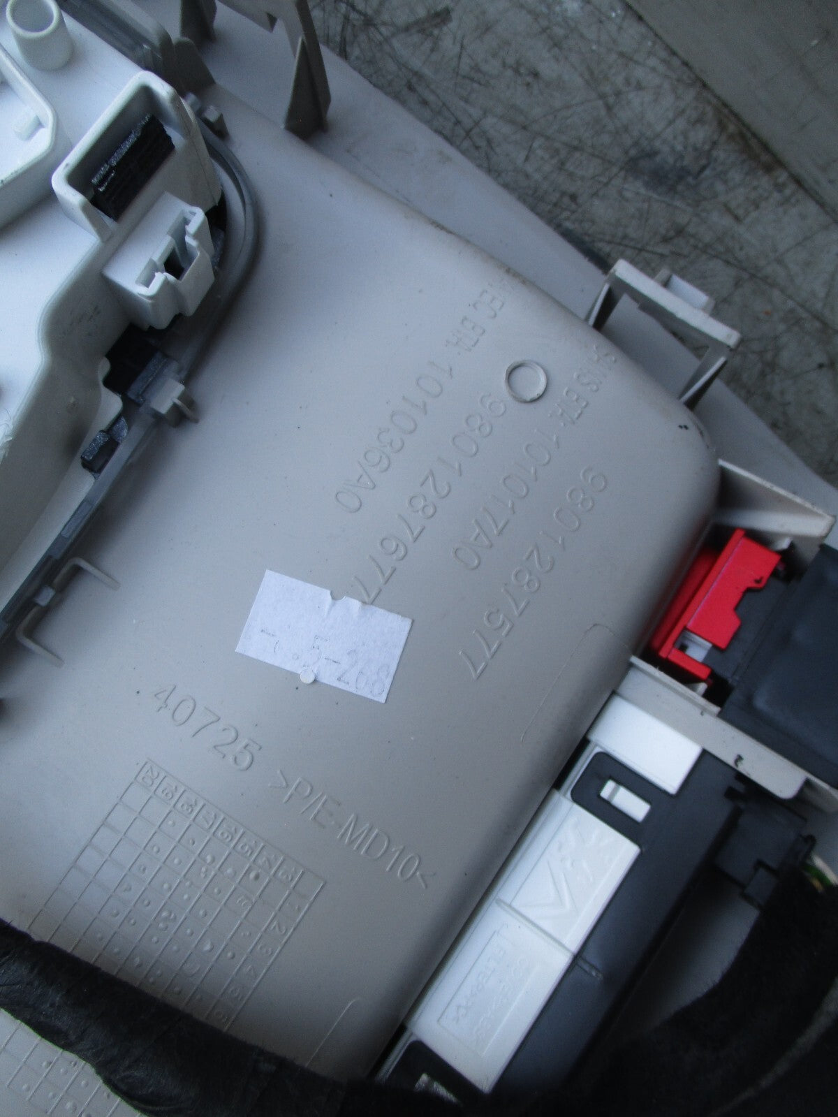 2019 CITROEN C4 CACTUS FRONT ROOF INTERIOR READING LIGHT LAMP