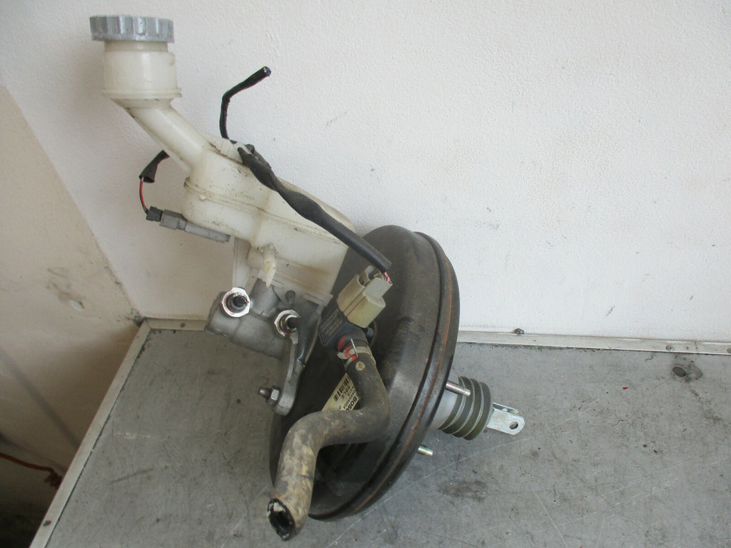 NISSAN NOTE E11 MK1 BRAKE MASTER CYLINDER & SERVO UNIT 32621B68LE