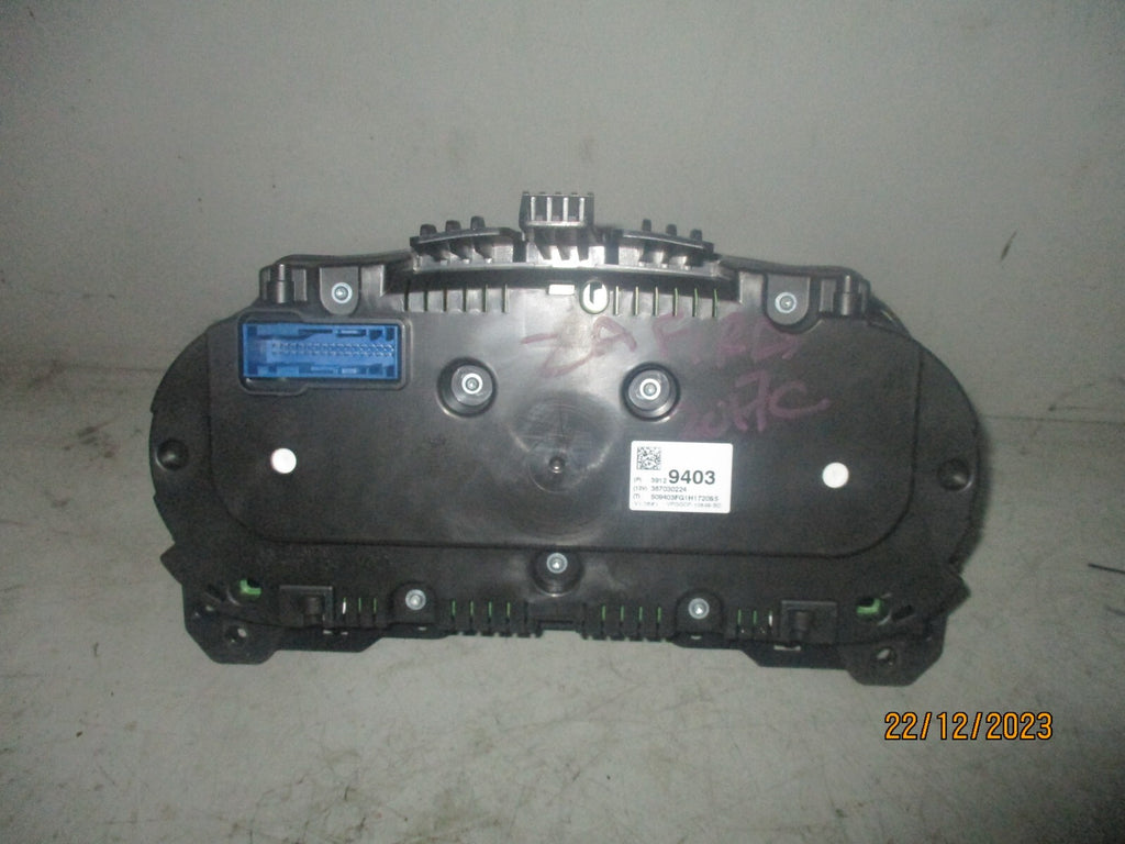 VAUXHALL ZAFIRA C 2016 1.4 PETROL SPEEDO SPEEDOMETER INSTRUMENT CLUSTER 39129403