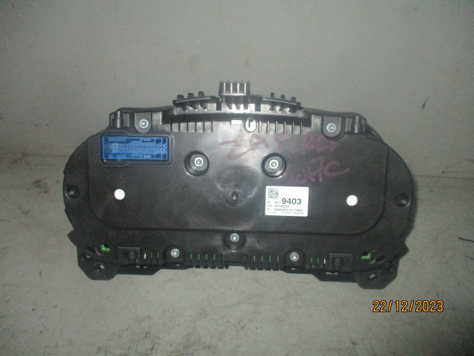 VAUXHALL ZAFIRA C 2016 1.4 PETROL SPEEDO SPEEDOMETER INSTRUMENT CLUSTER 39129403