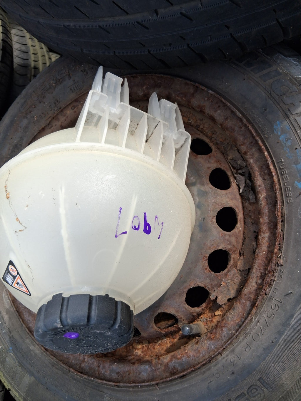 2020 MERCEDES SPRINTER W907 COOLANT WATER EXPANSION TANK RESERVOIR A9105010400