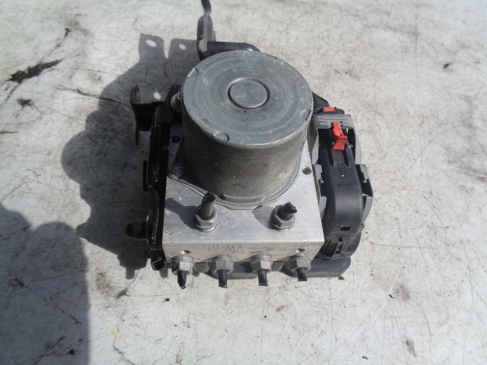 SKODA FABIA 2018 MK3 NJ 1.0 PETROL ABS BRAKE PUMP 6C0907379R