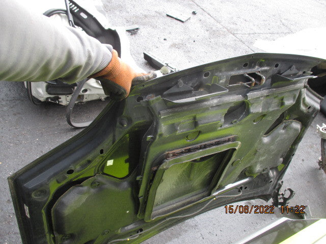 NISSAN X TRAIL MK1 T30 BLACK BONNET PANEL KH3 XTRAIL