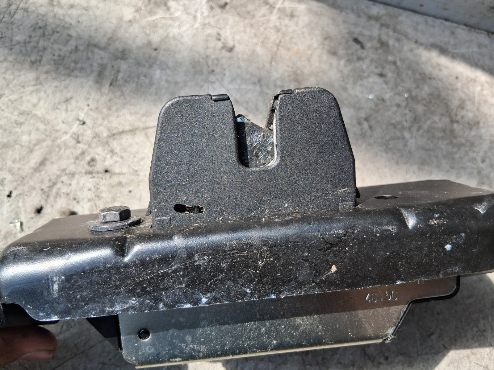 2016 PEUGEOT 208 REAR BOOTLID TAILGATE BOOT LOCK MECHANISM 9151487499