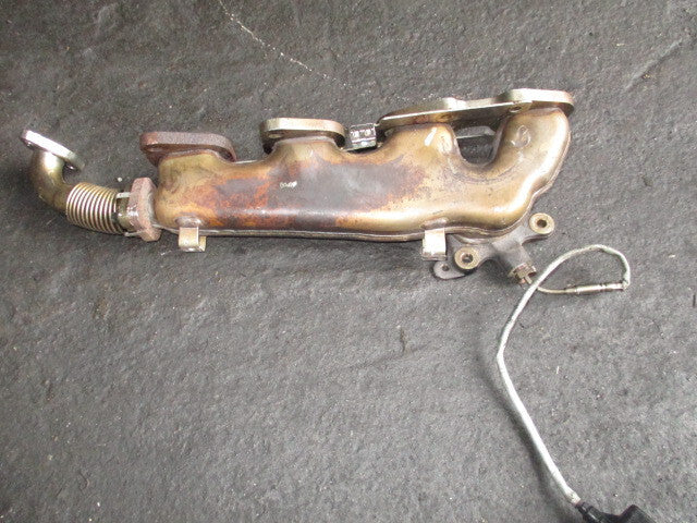 2015 MERCEDES BENZ C CLASS W205 EXHAUST MANIFOLD RIGHT SIDE A0009051206