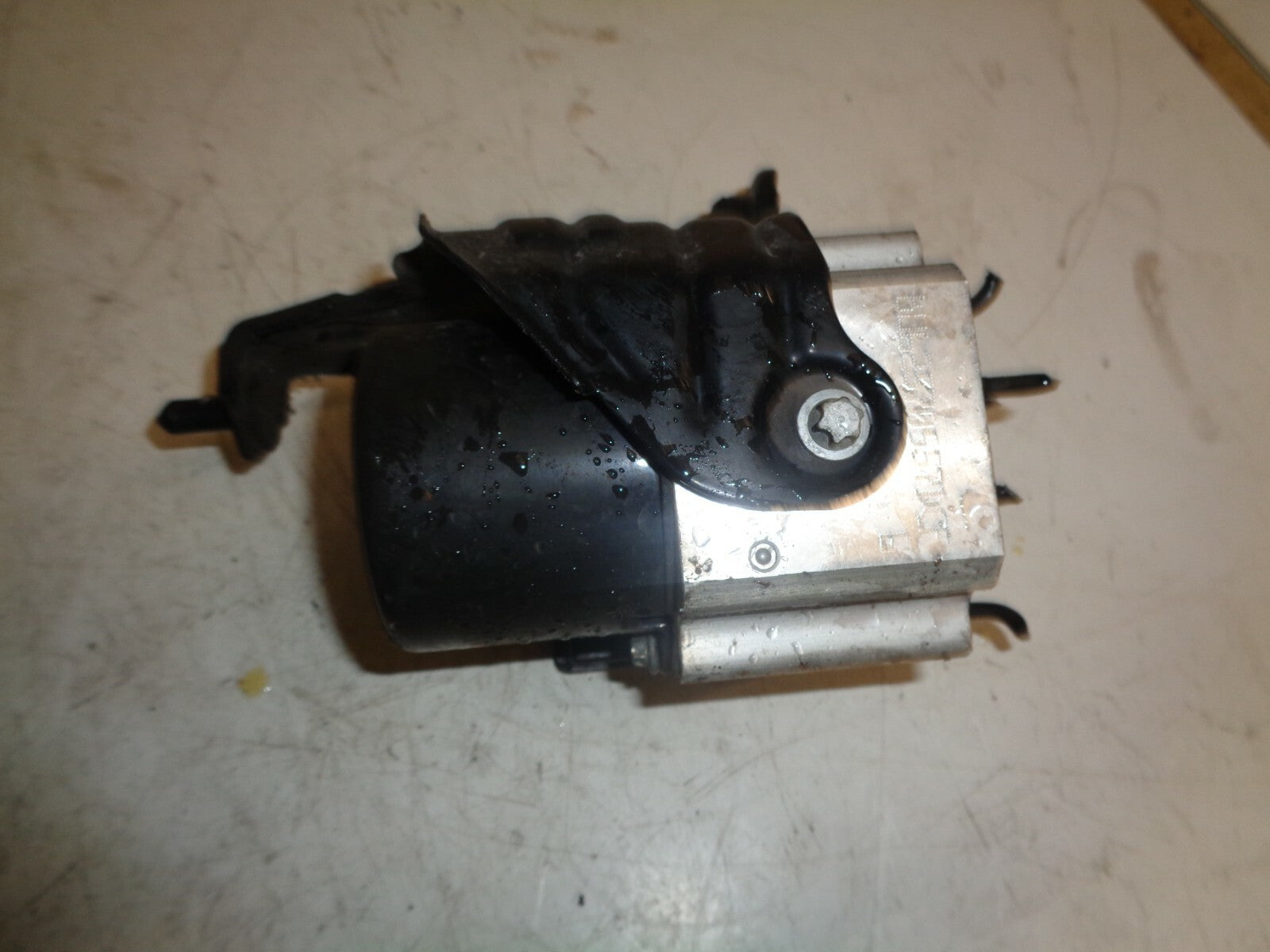 RENAULT CLIO 2008 MK3 1.9 TDI ABS PUMP & CONTROL MODULE 15113910