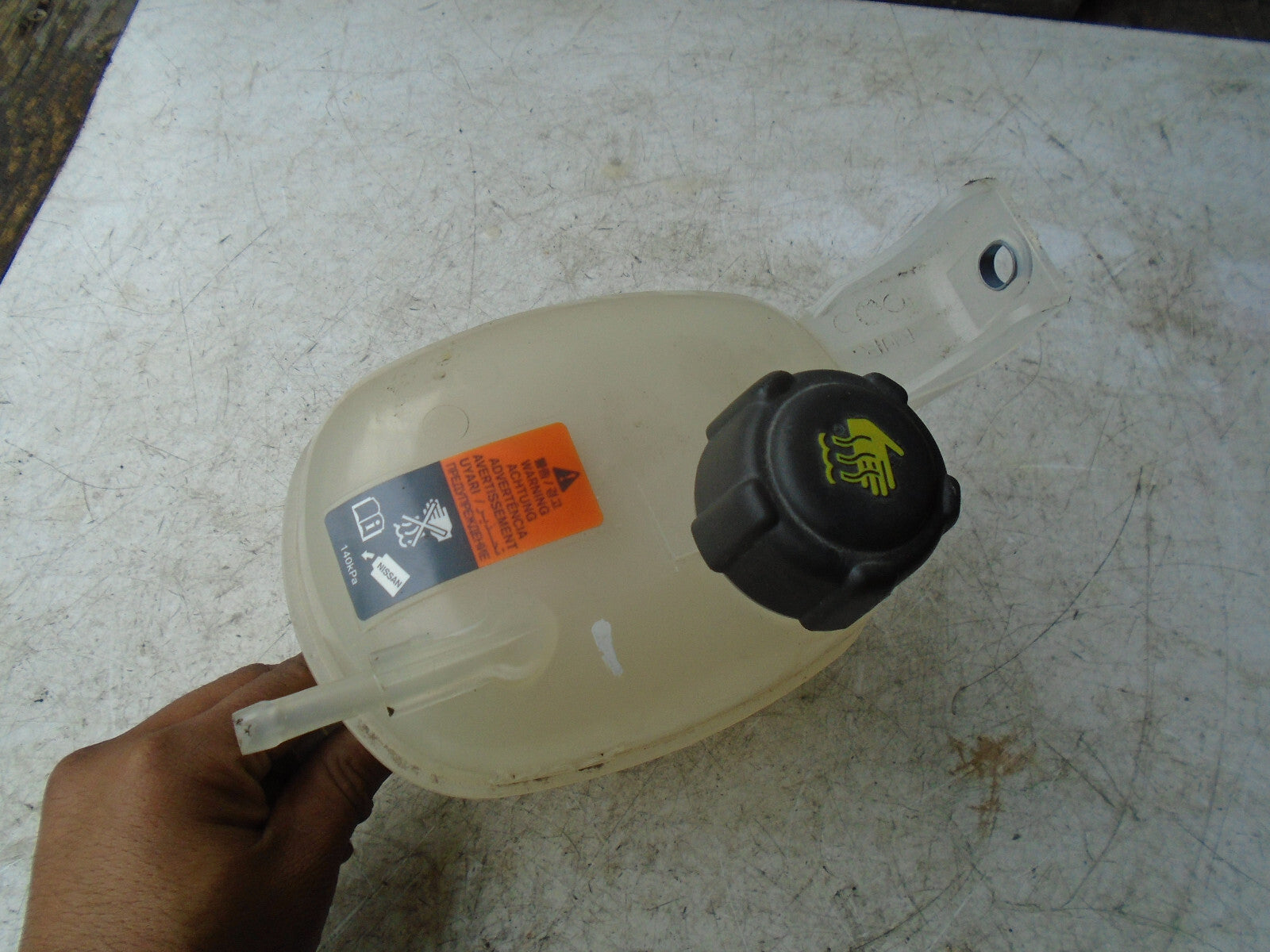 NISSAN MICRA K14 MK5 2019 EXPANSION TANK COOLANT RESERVOIR BOTTLE