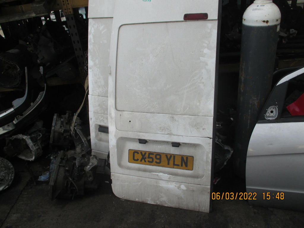 FORD TRANSIT 2009 MK7 NSR REAR PASSENGER SIDE COMPLETE DOOR WHITE
