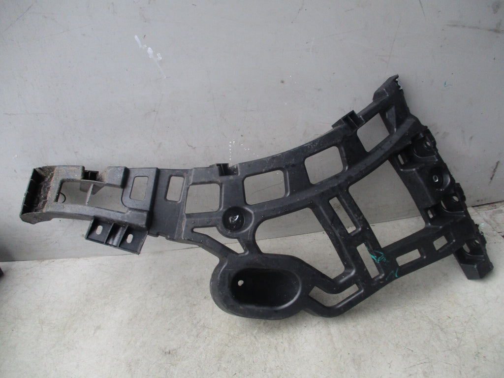 2020 CITROEN C5 AIRCROSS NS PASSENGER SIDE REAR BUMPER BRACKET HOLDER 9817643080
