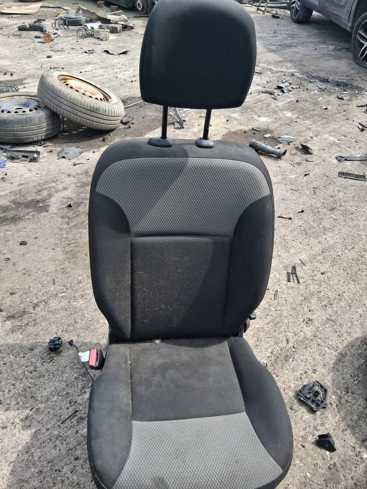 2020 RENAULT KANGOO MK2 NSF PASSENGER SIDE FRONT LEFT COMPLETE FABRIC SEAT