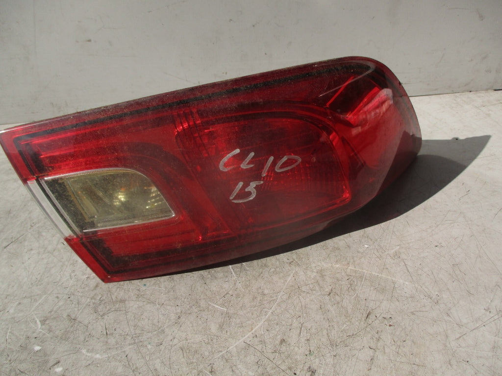 2015 RENAULT CLIO MK4 NSR PASSENGER SIDE REAR TAIL LAMP TAIL LIGHT 265554091R