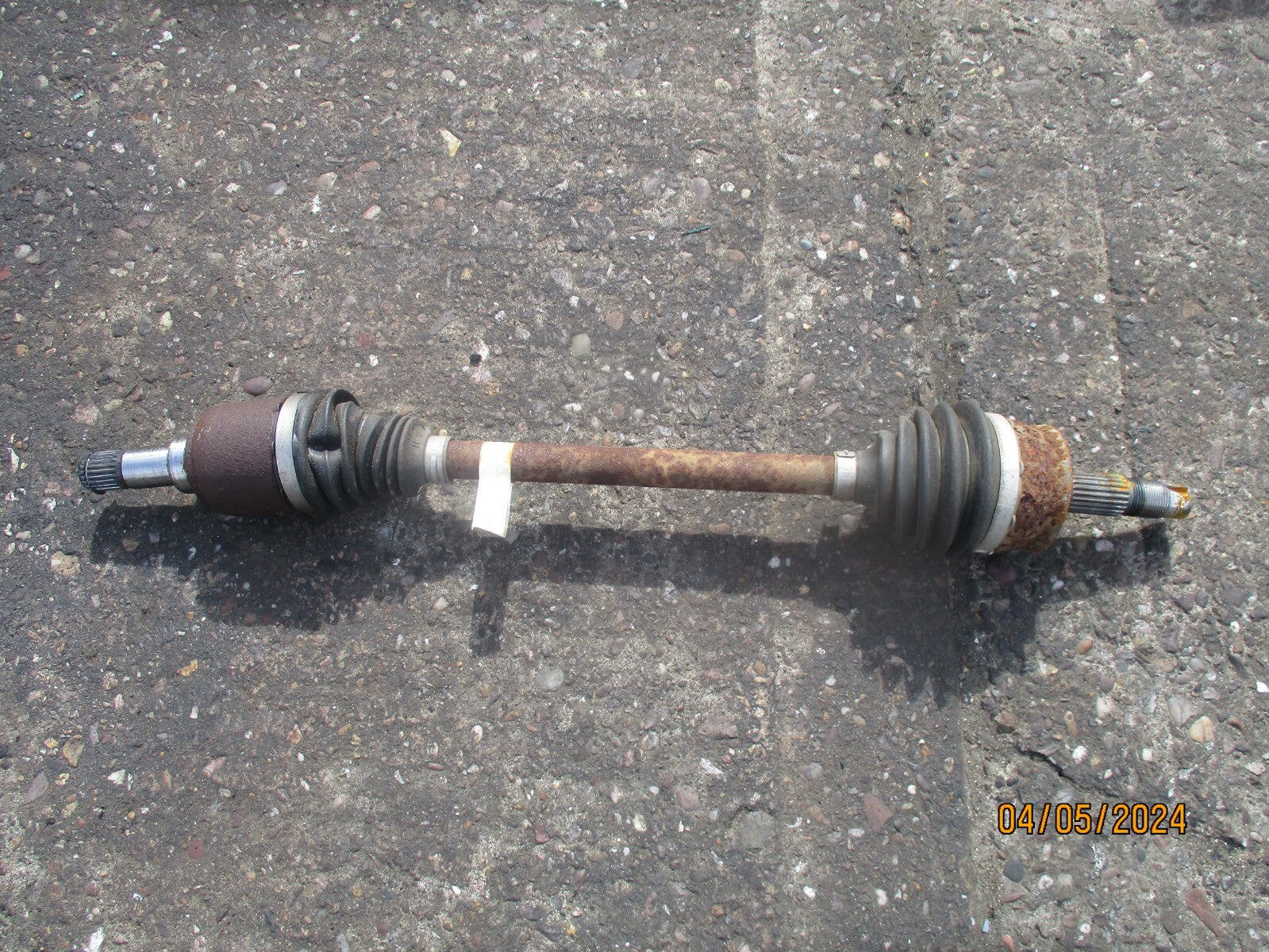 FIAT PANDA 2018 1.2 PETROL MANUAL NSF PASSENGER SIDE FRONT DRIVESHAFT