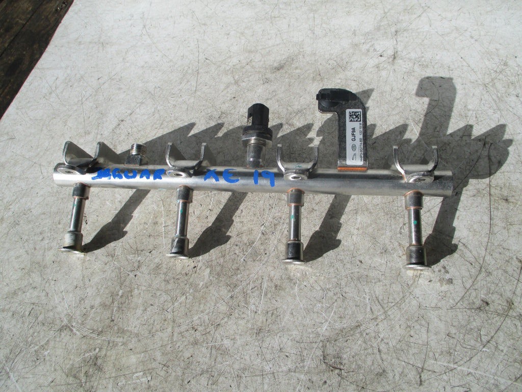 JAGUAR XE 2019 2.0 PETROL COMMON FUEL RAIL H4P39G774BB