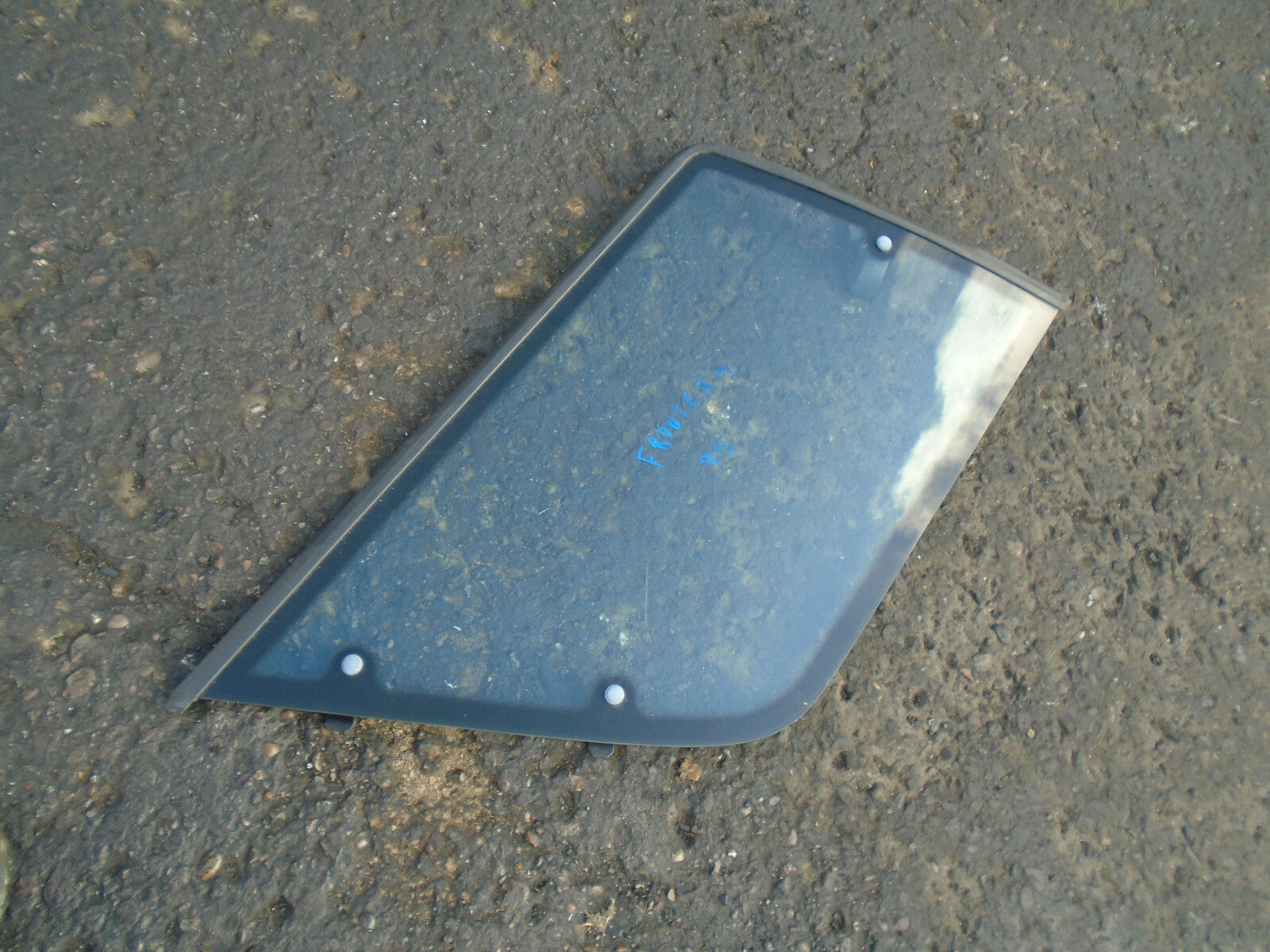 VAUXHALL FRONTERA MK1 1995 3 DOOR NSR PASSENGER REAR QUARTER WINDOW GLASS