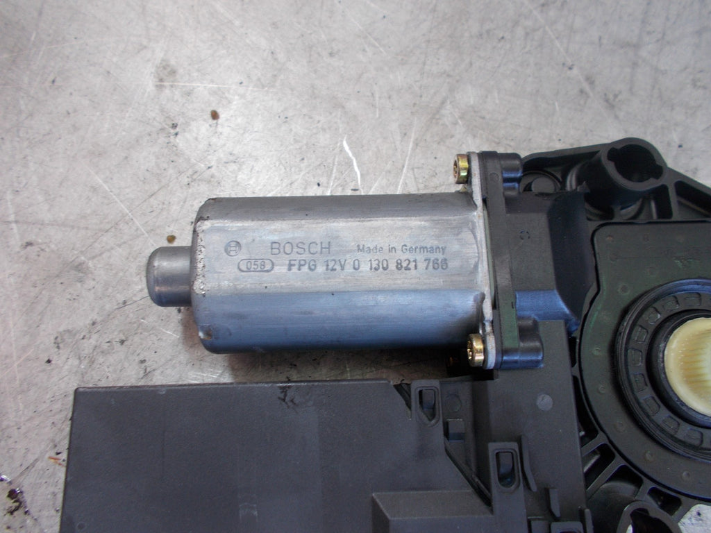 PEUGEOT 307 OS DRIVER SIDE FRONT WINDOW MOTOR 9637130680