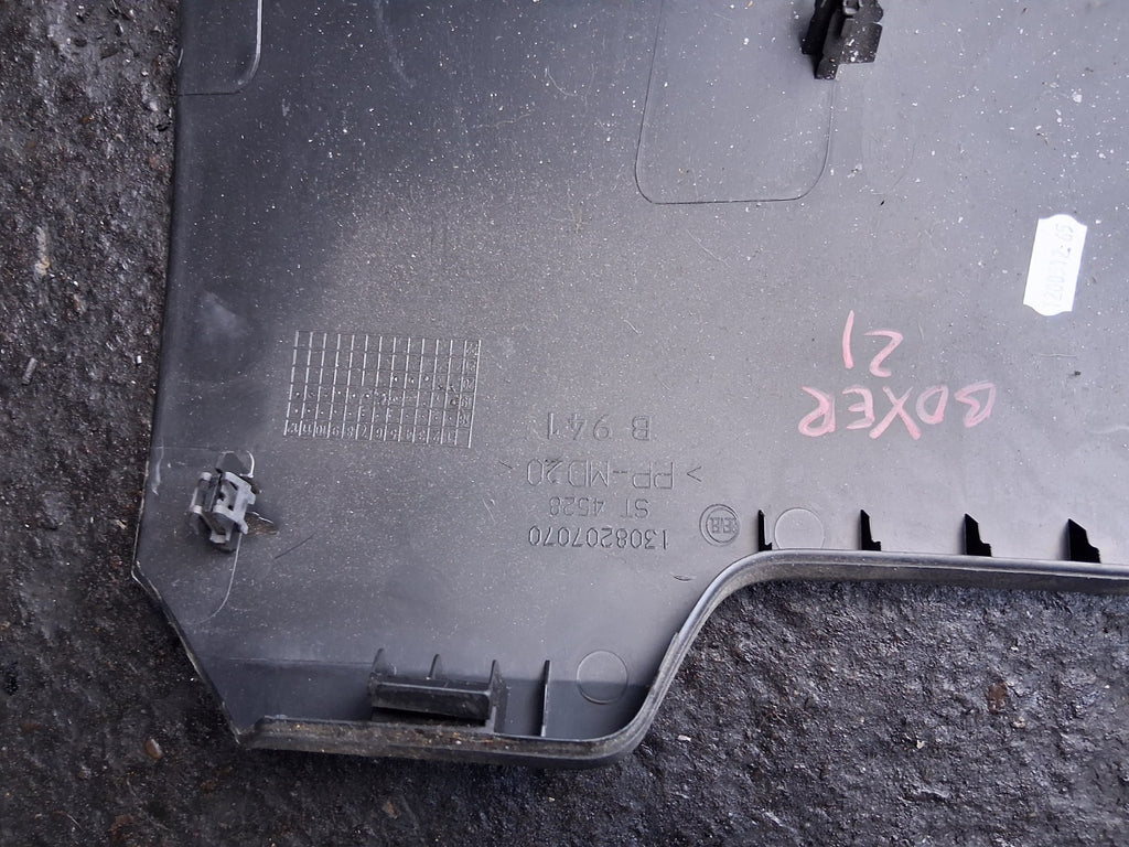 2021 PEUGEOT BOXER MK3 LOWER DASHBOARD LOWER TRIM COVER 1308204070
