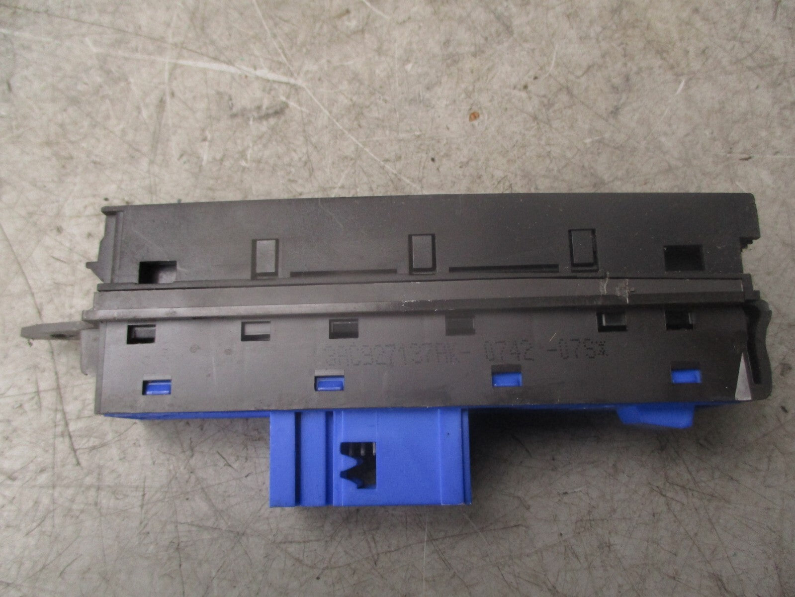 2013 VOLKSWAGEN PASSAT B7 PARKING DISTANCE CONTROL SWITCH PDC 3AC927137AK