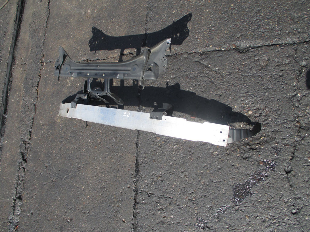 MERCEDES BENZ E CLASS W211 FRONT BUMPER BAR A2116261155