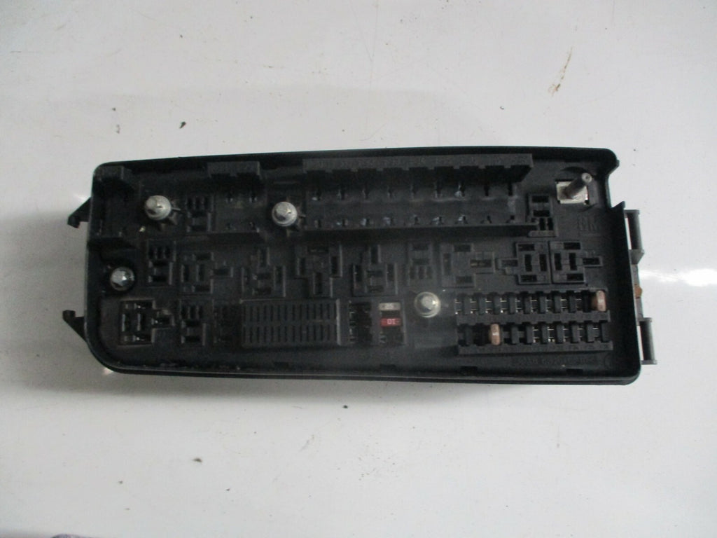 VAUXHALL VECTRA C 2008 FUSE BOX RELAY UNIT MODULE 13240247