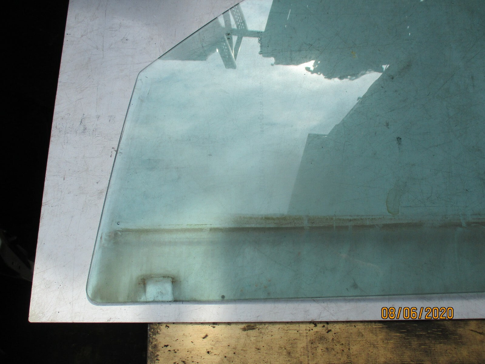 VOLKSWAGEN GOLF CABRIO MK3 1998 NSF PASSENGER FRONT DOOR WINDOW GLASS 43R-001413