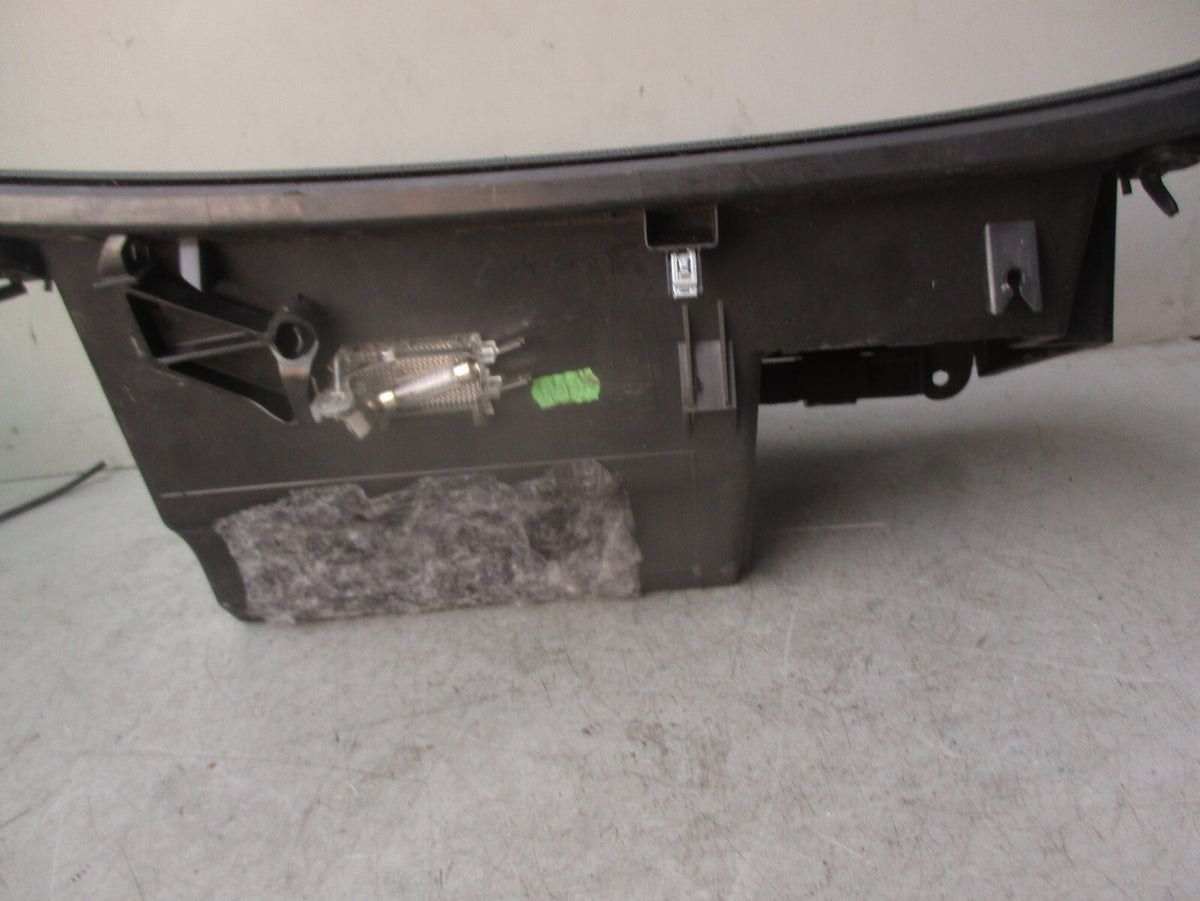 2017 VAUXHALL ZAFIRA C GLOVE BOX ASSEMBLY STORAGE COMPARTMENT 1130242X