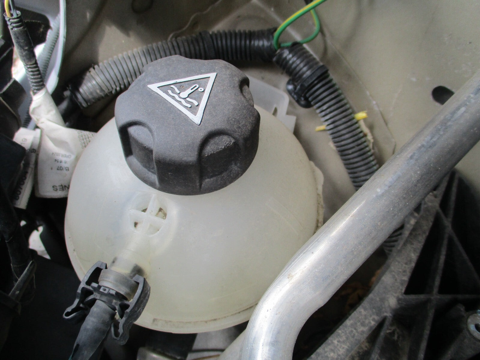 2019 VAUXHALL COMBO E MK4 COOLANT WATER EXPANSION TANK RESERVOIR