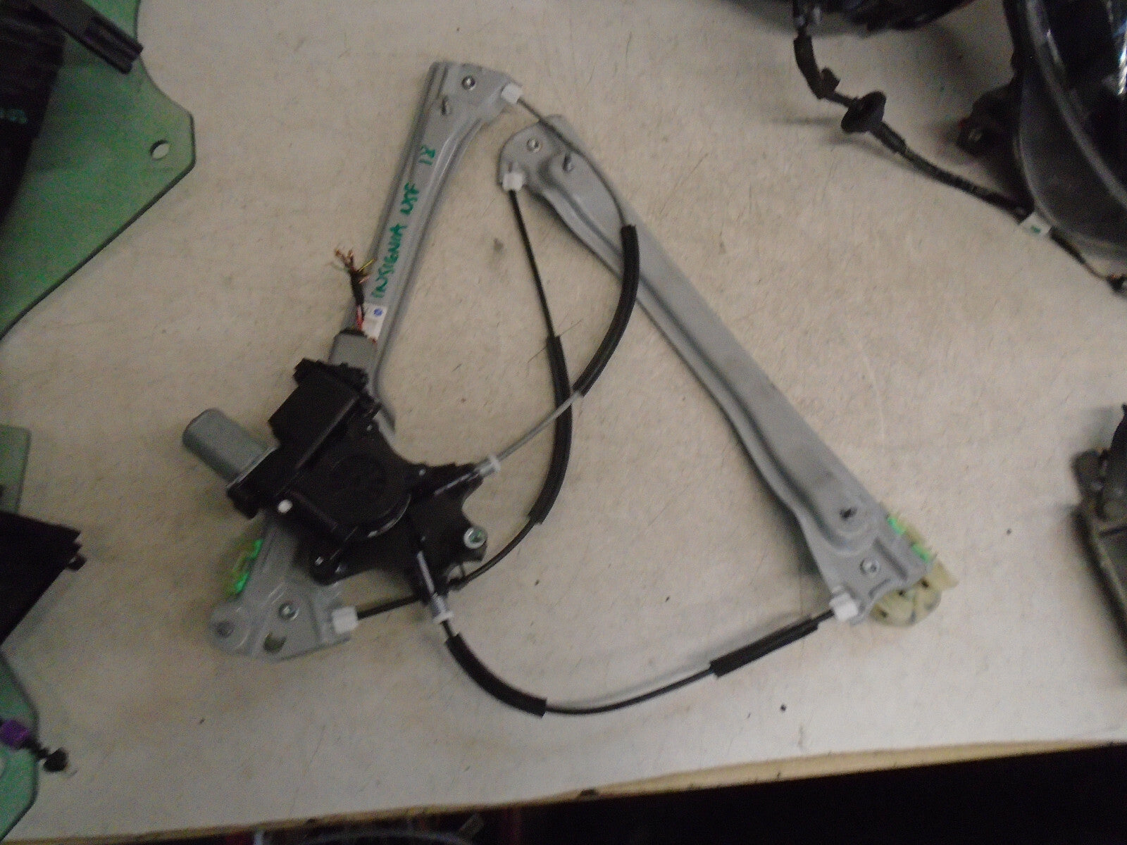 VAUXHALL INSIGNIA 2018 MK2 NSF FRONT PASSENGER SIDE WINDOW REGULATOR