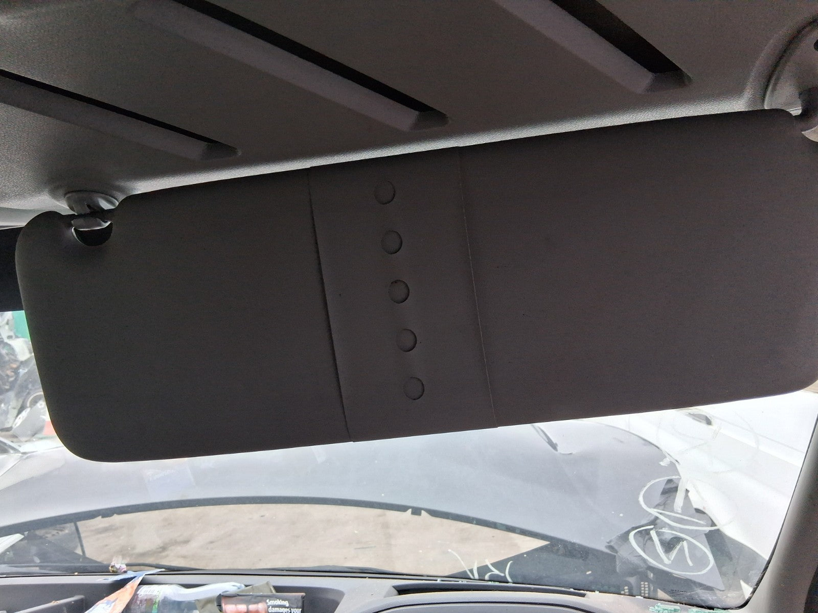 2021 NISSAN NV400 MK1 OSF DRIVER SIDE FRONT RIGHT SUN VISOR SHADE
