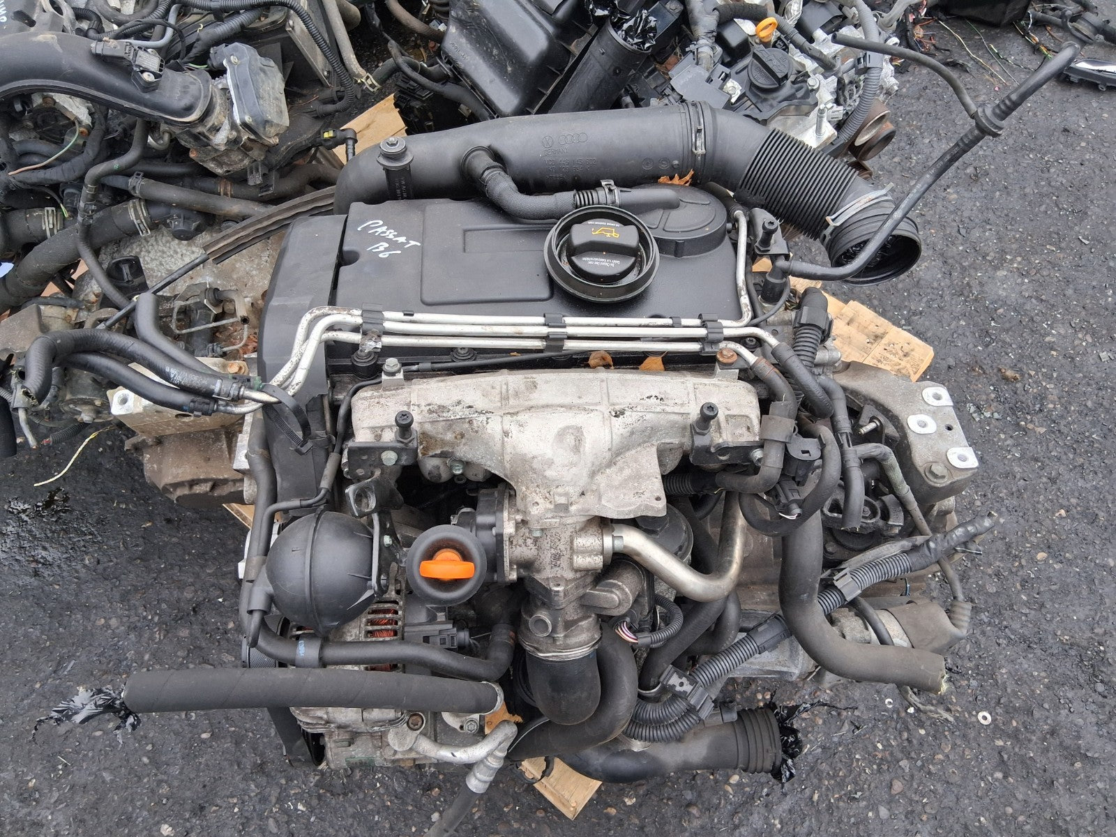 2006 VW VOLKSWAGEN PASSAT B6 2.0 DIESEL COMPLETE ENGINE WITH INJECTORS BKP