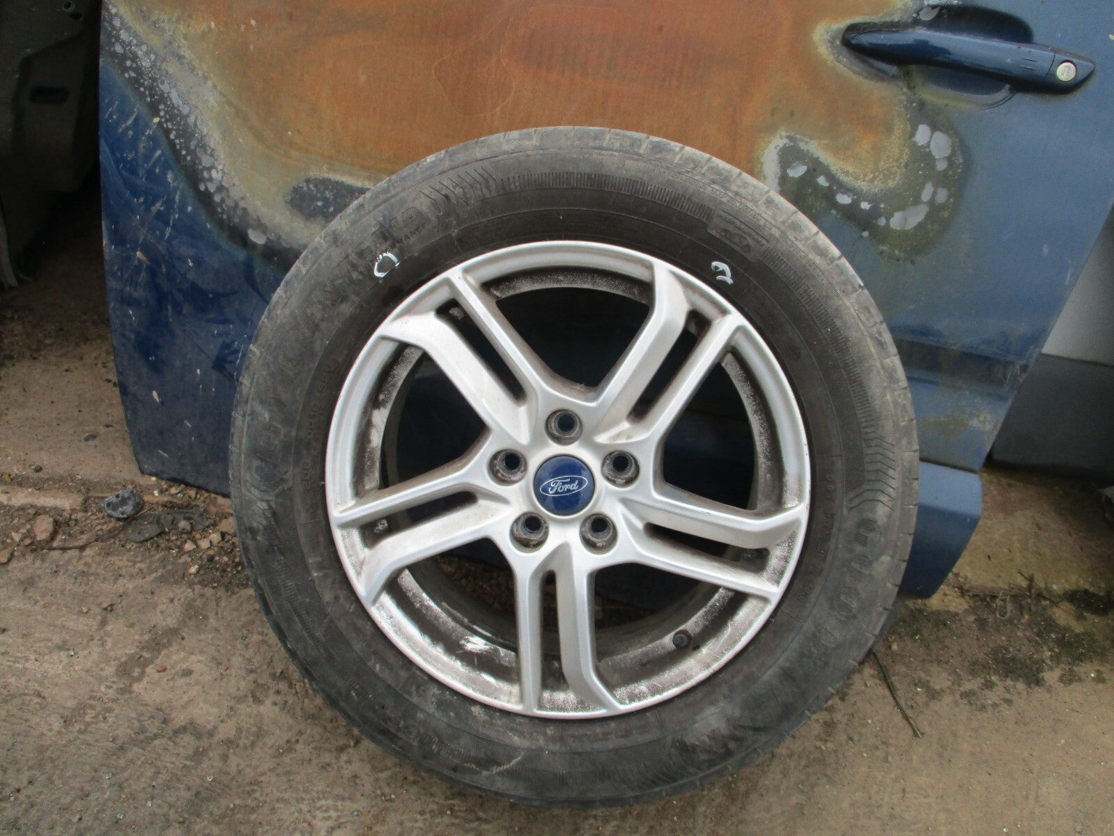 FORD FOCUS MK4 2021 16 INCH ALLOY WHEEL WITH TYRE 205/60R16 REF 2