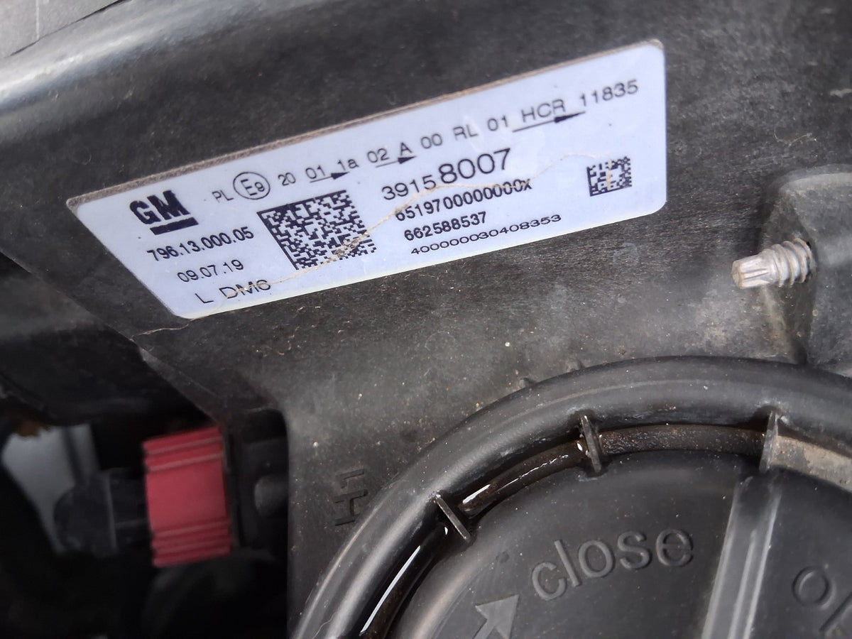 2019 VAUXHALL ASTRA K NSF PASSENGER SIDE FRONT LEFT HEADLIGHT 39158007