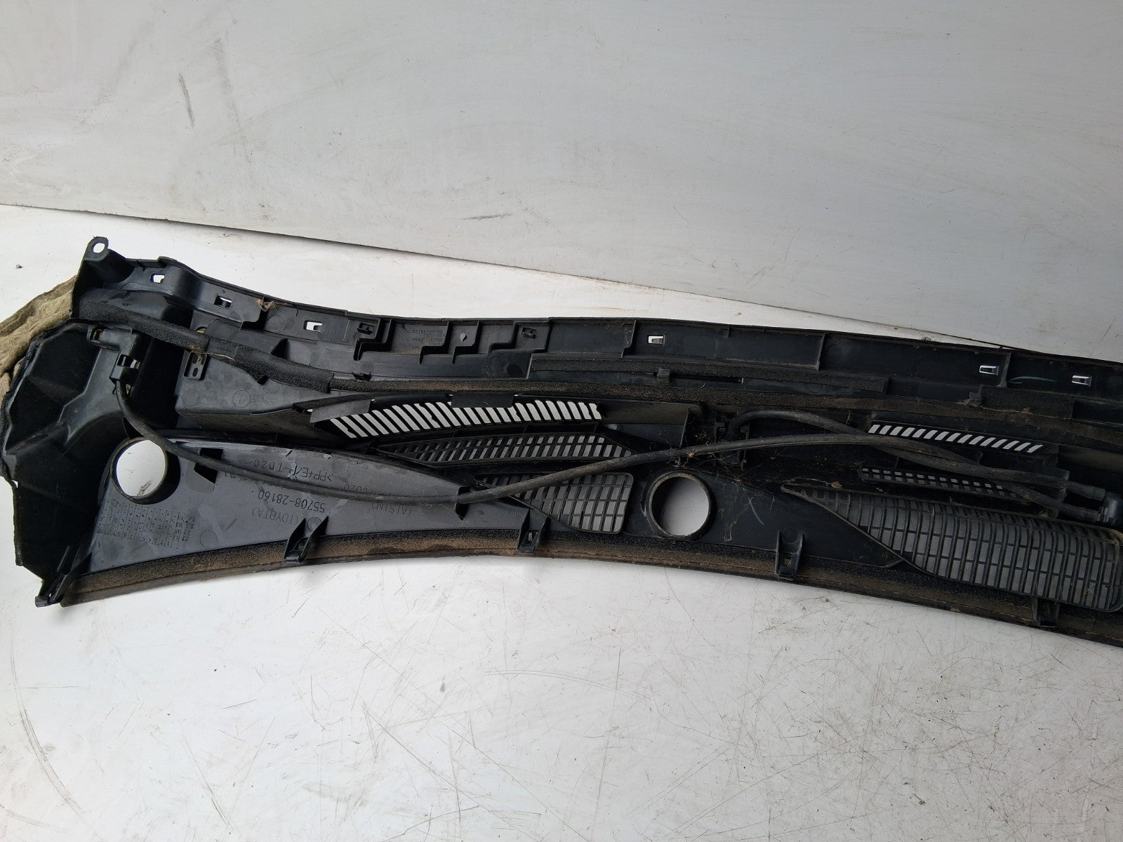 TOYOTA ESTIMA MK3 2013 SCUTTLE PANEL BLACK 5570828160